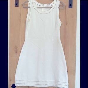 Classic white sleeveless dress